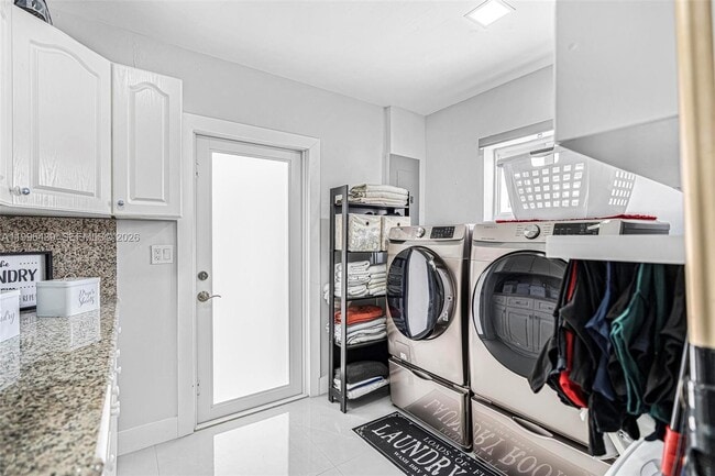 Building Photo - 12001 SW 176th Terrace