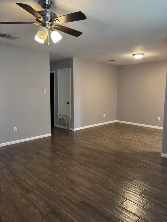 Building Photo - 503 Texas Ave