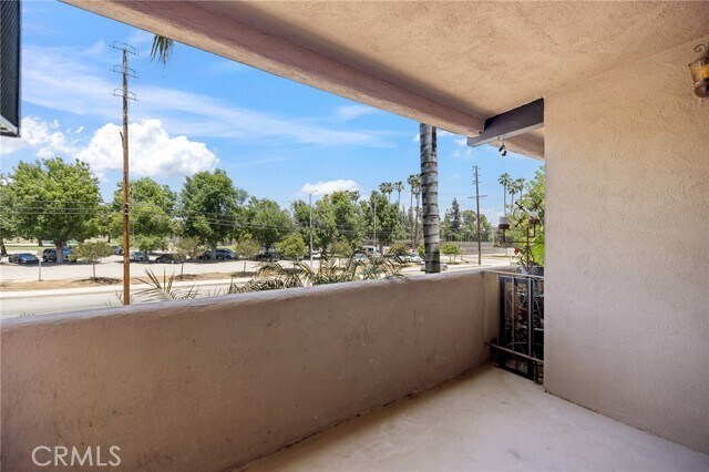Building Photo - 17000 Burbank Blvd