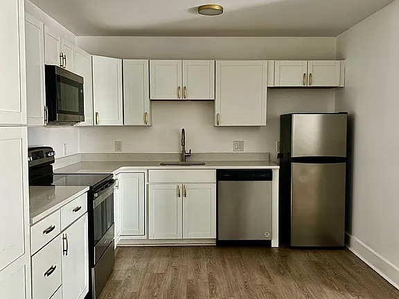 Building Photo - 7111 Porcher Dr