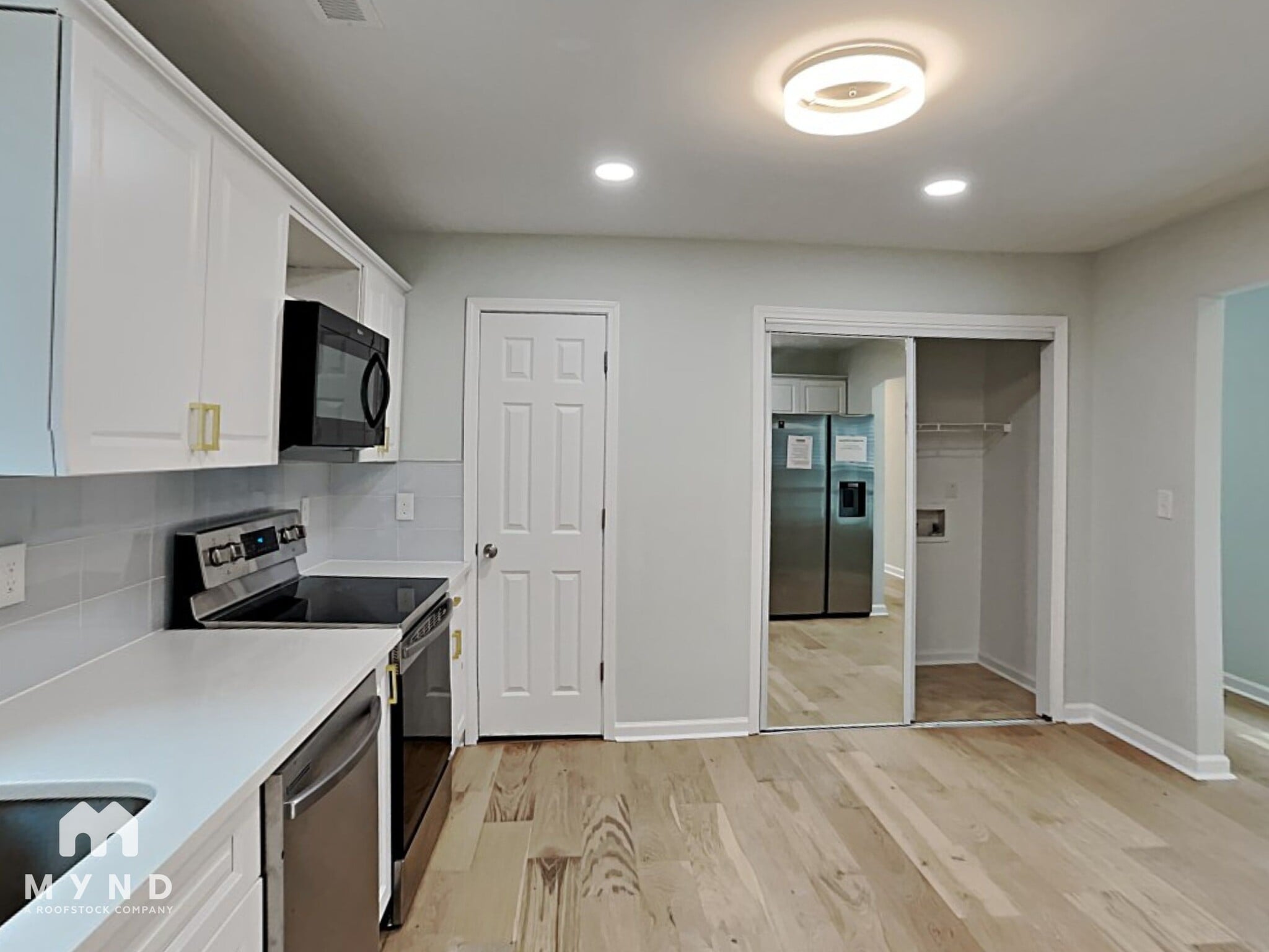 Building Photo - 480 Rockwell St SW