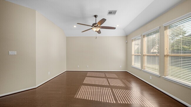 Building Photo - 8602 Austin Thomas Dr