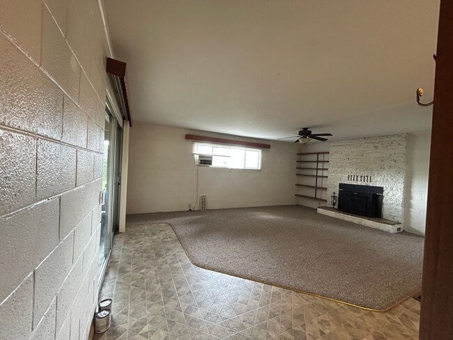 Building Photo - 2856 Calecita Way