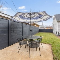 Building Photo - 317 E Homer St