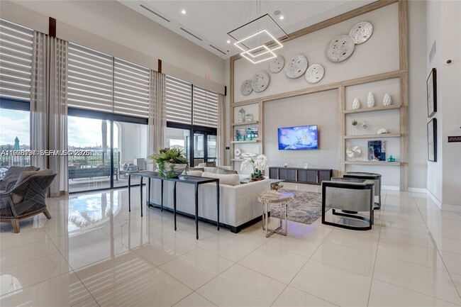 Building Photo - 10323 W 34th Ln