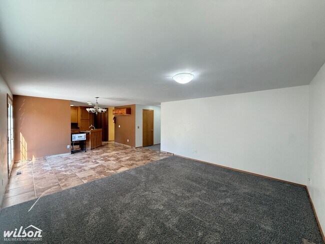 Building Photo - 7400 Richey Rd