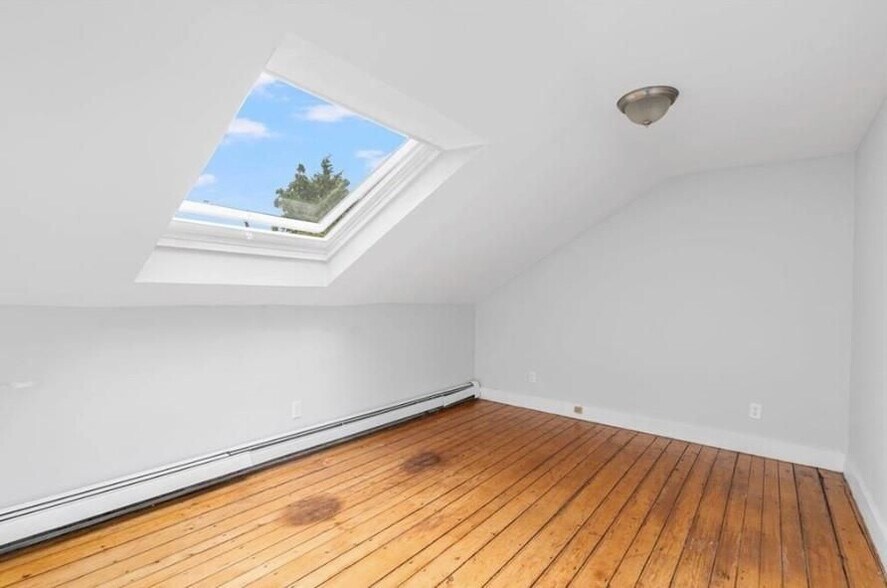 Building Photo - 50 Padelford St