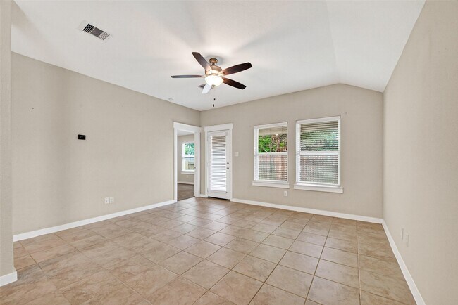Building Photo - 252 Laura Leigh Ln