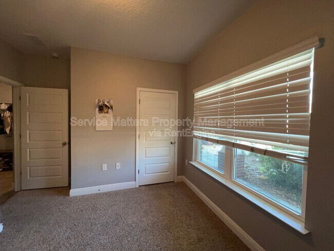 Building Photo - 3817 Hawks Landing Cir