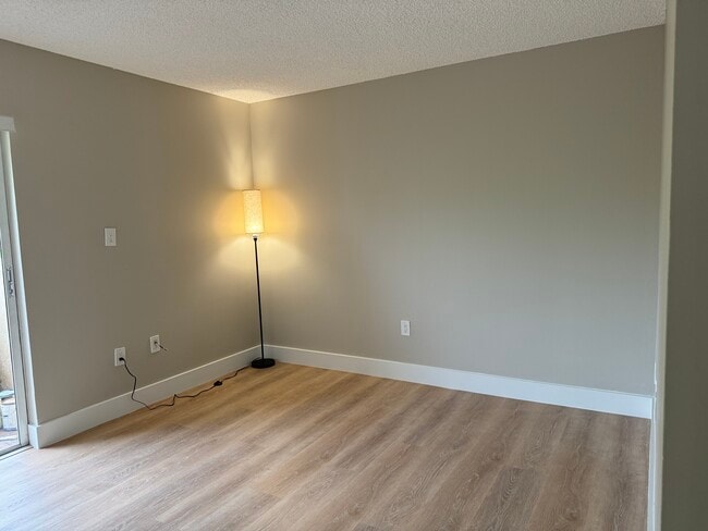 Building Photo - 510 NW 86th Pl