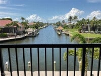 Building Photo - 922 SW 48th Terrace