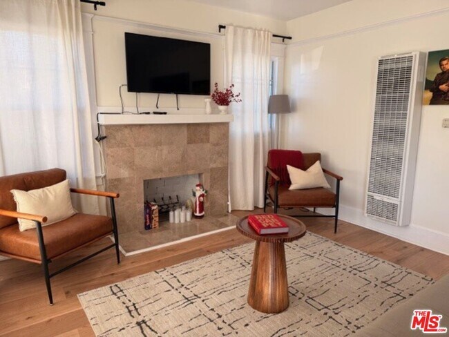 Building Photo - 510 N St Andrews Pl