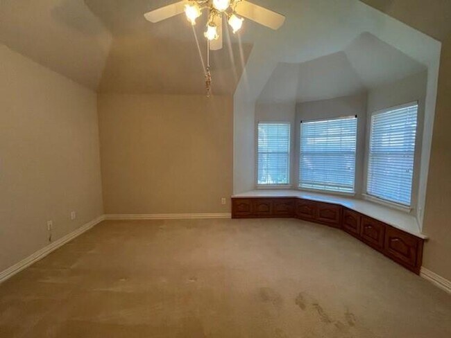 Building Photo - 3710 White River Dr