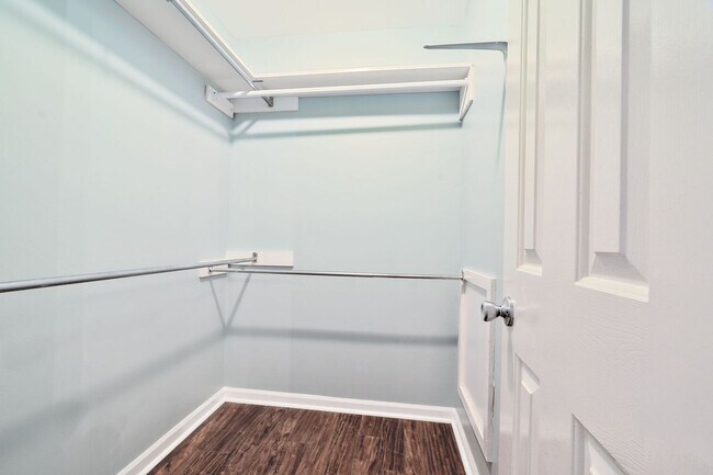 Building Photo - Modern Comfort and Convenience in Citadel ...