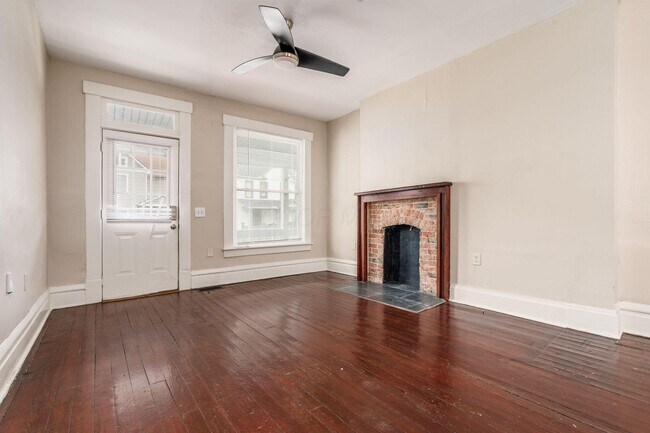 Building Photo - 908 Ellsworth Ave
