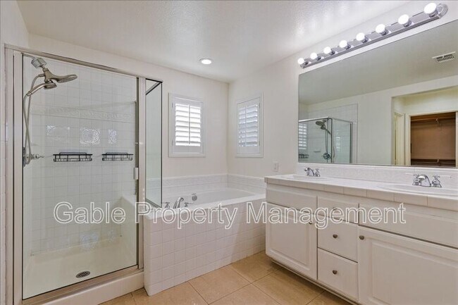 Building Photo - 26951 Cape Cod Dr