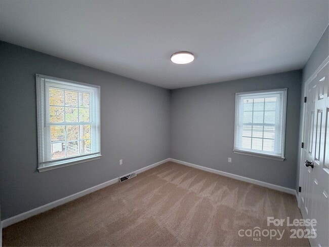 Building Photo - 2825 Edwin Jones Dr