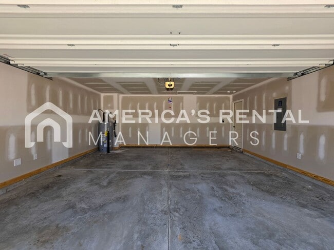 Building Photo - New Construction Home for Rent in Calera, AL - Timberline Community!