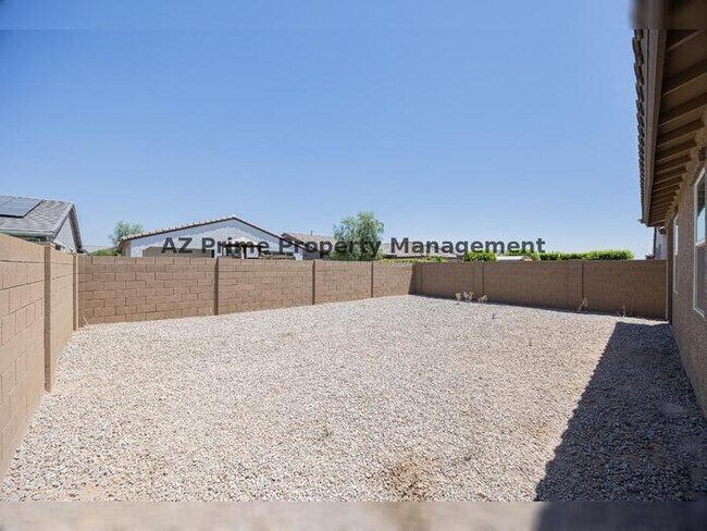 Building Photo - 16870 W Las Palmaritas Dr