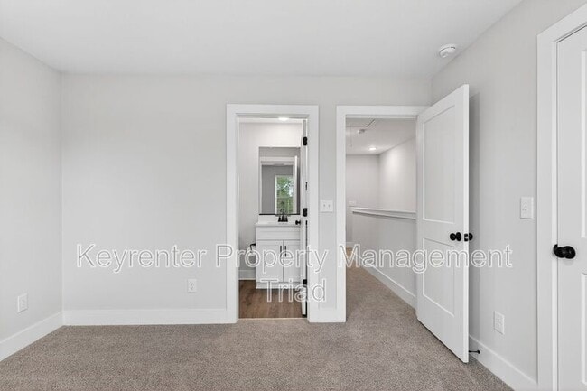 Building Photo - 4655 Canter Park Ln