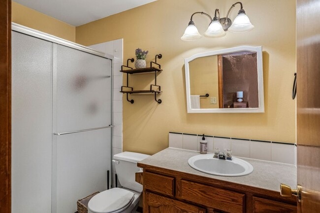 Building Photo - Beautifully done 3 bed 3 bath home in Greenacres/liberty lake area