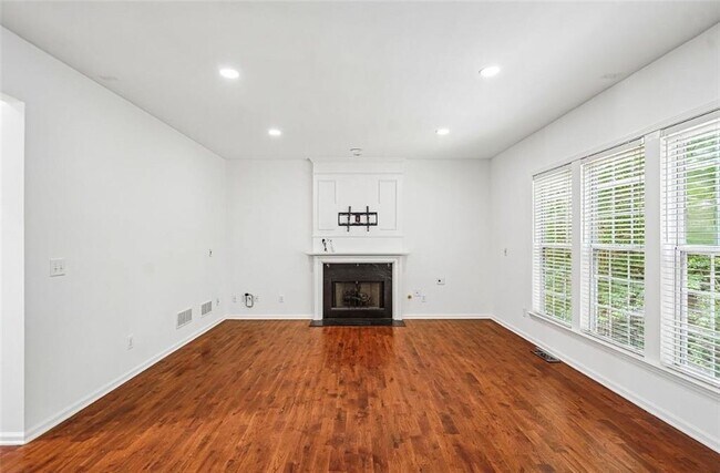 Building Photo - 5157 Wellisford Ct NW
