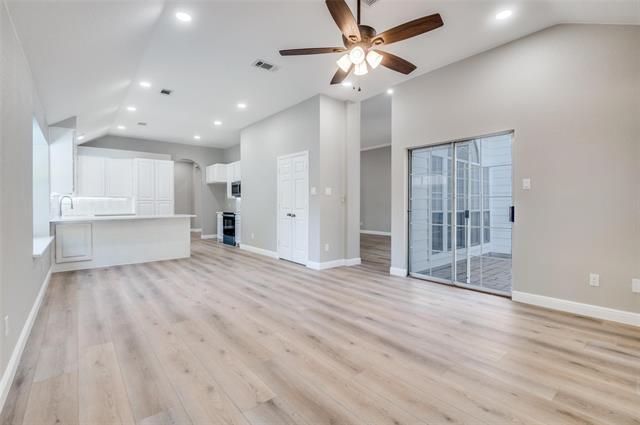 Building Photo - 517 Aurora Ct