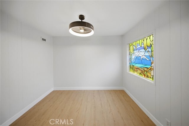 Building Photo - 210 Avenida Calafia