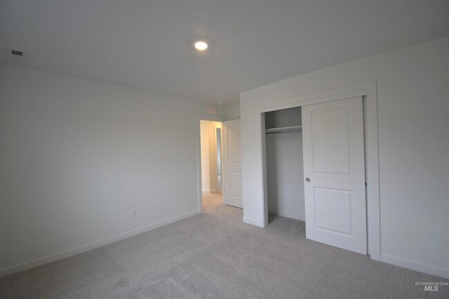 Building Photo - 8191 W Grey Alder Dr