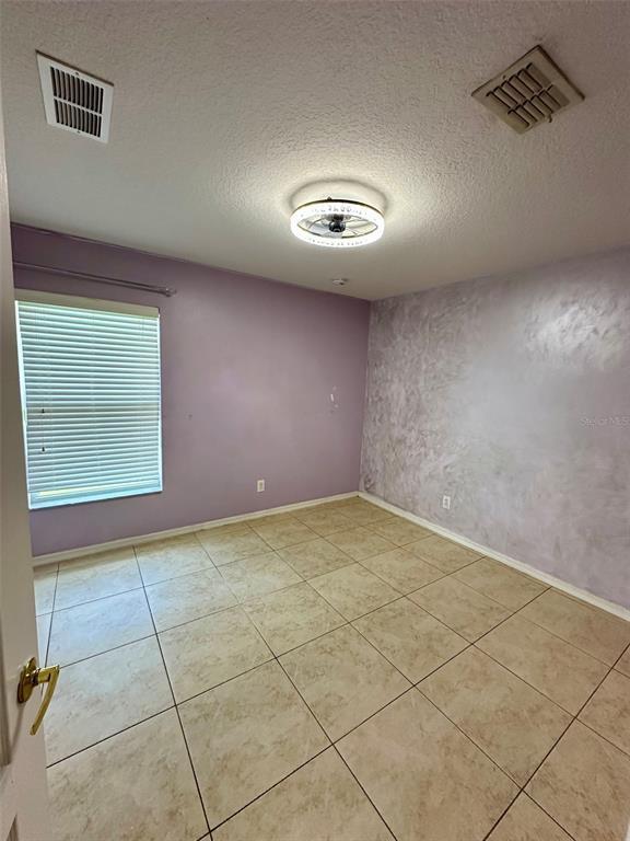 Building Photo - 2367 Brewerton Ln