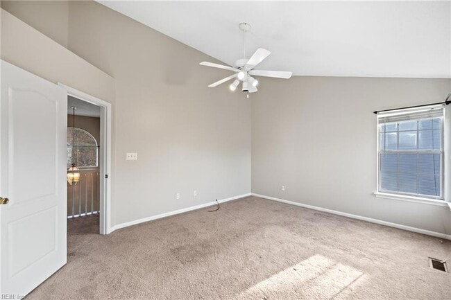 Building Photo - 506 Whisper Walk