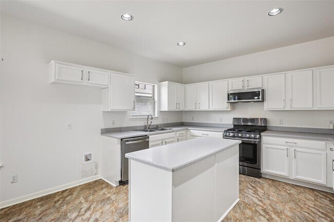 Building Photo - 11736 Dunfries Ln