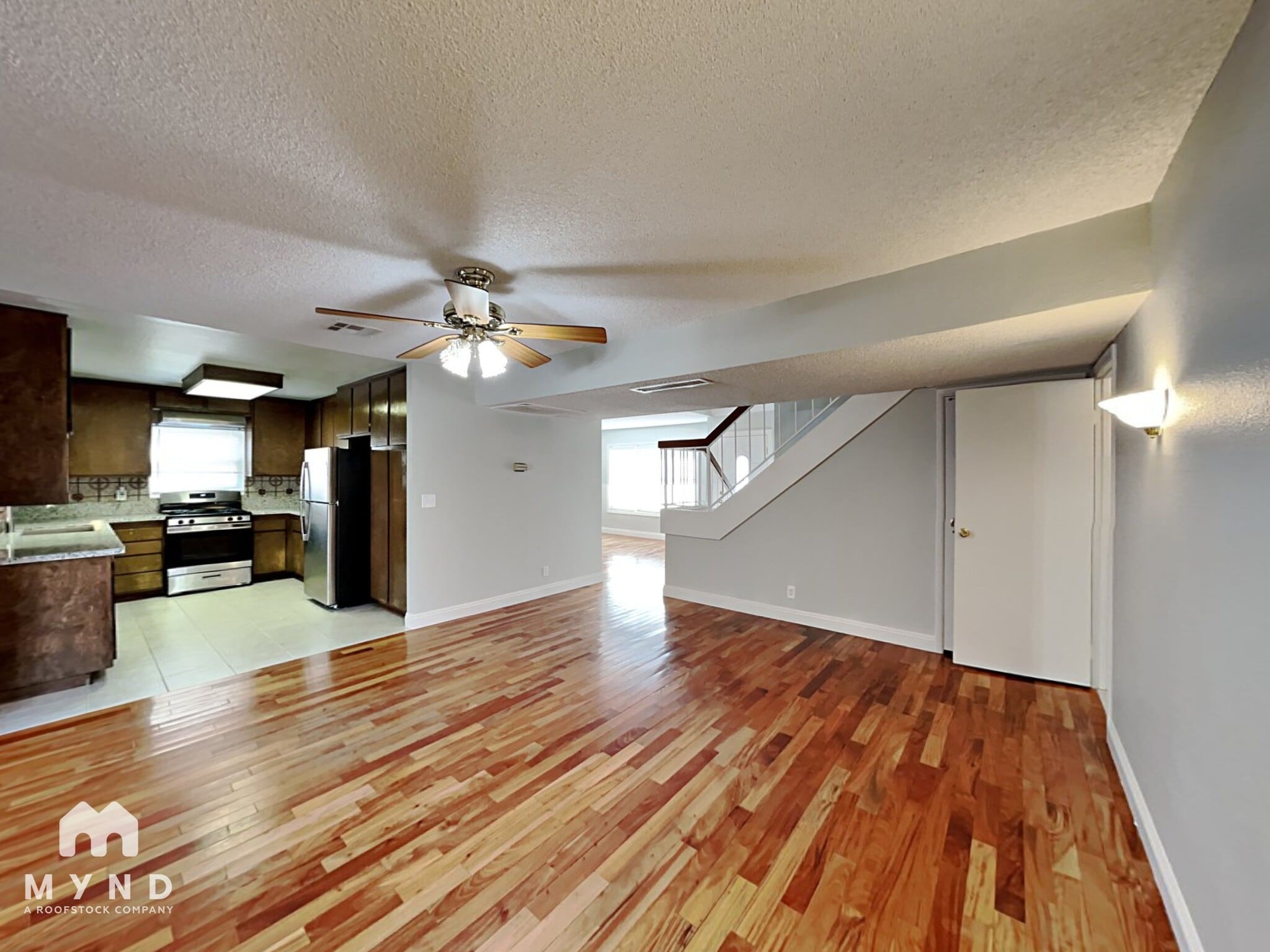 Building Photo - 7052 Acorn Ct