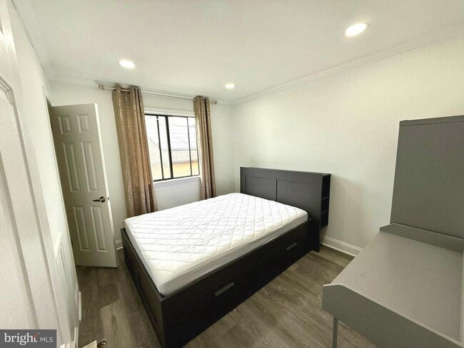 Building Photo - 13042 Trina Dr