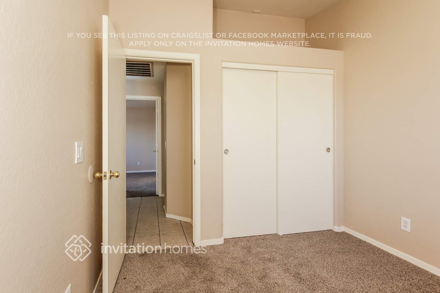 Building Photo - 5703 N 67th Dr