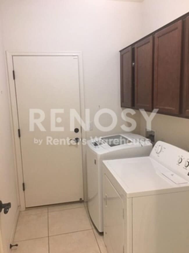 Building Photo - 2277 S 169th Dr