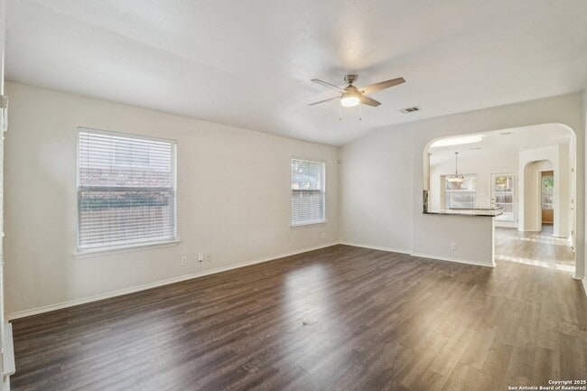 Building Photo - 4119 Chinkapin Oak