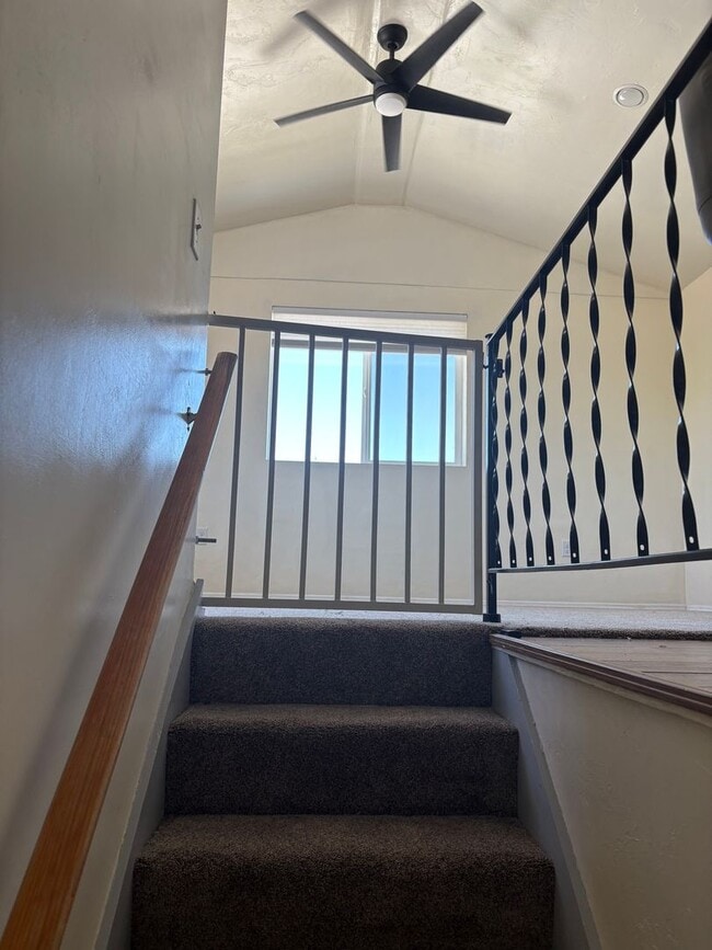 Building Photo - 2610 S Mission Rd