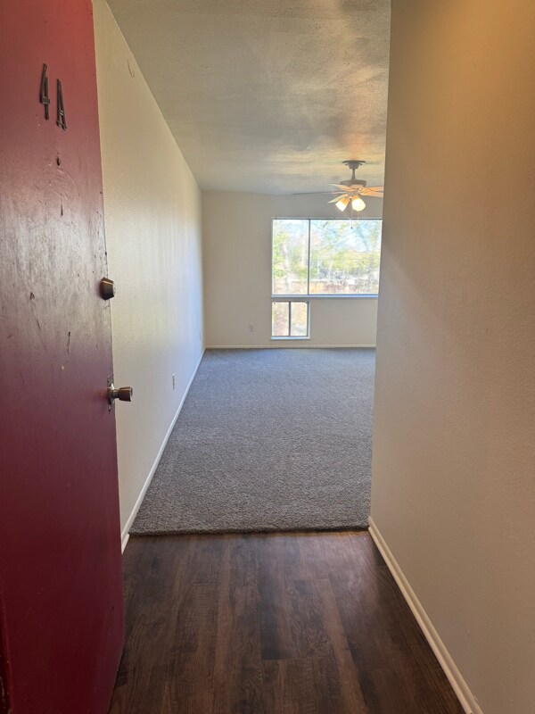 Building Photo - 701 Canada St