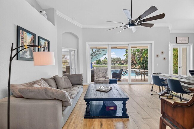 Building Photo - 4085 Bahia Isle Cir