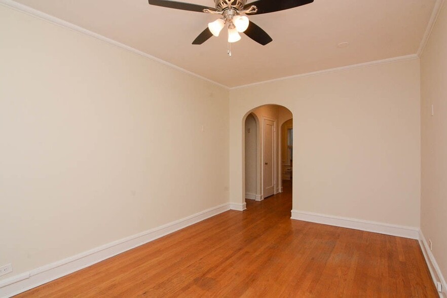 Building Photo - 2132 N Fremont St