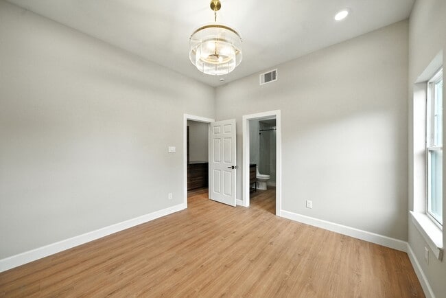 Building Photo - 8307 Double