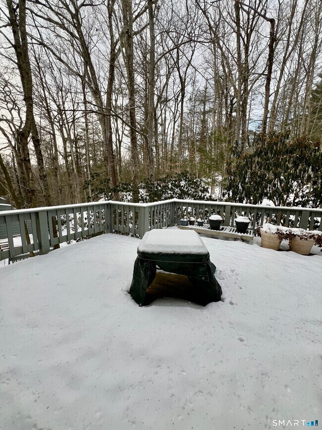 Building Photo - 290 Cliffside Dr