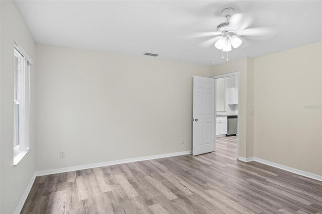 Building Photo - 120 Coral Reef Ct N