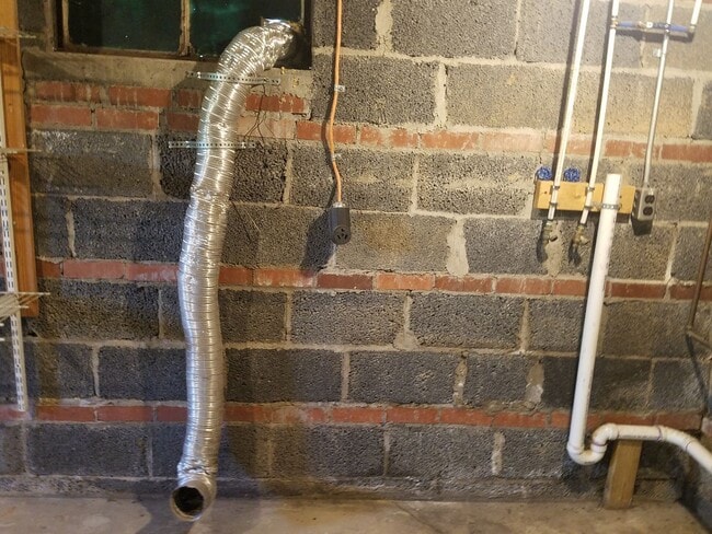 Building Photo - 310 Ridge St NW