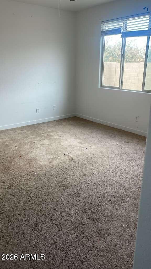 Building Photo - 1318 E Irwin Ave