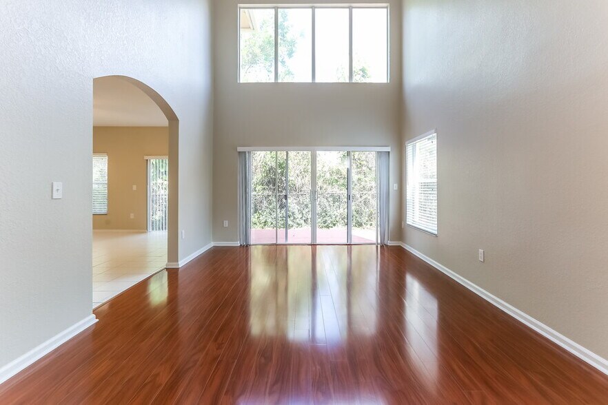 Building Photo - 1117 NW 97th Dr