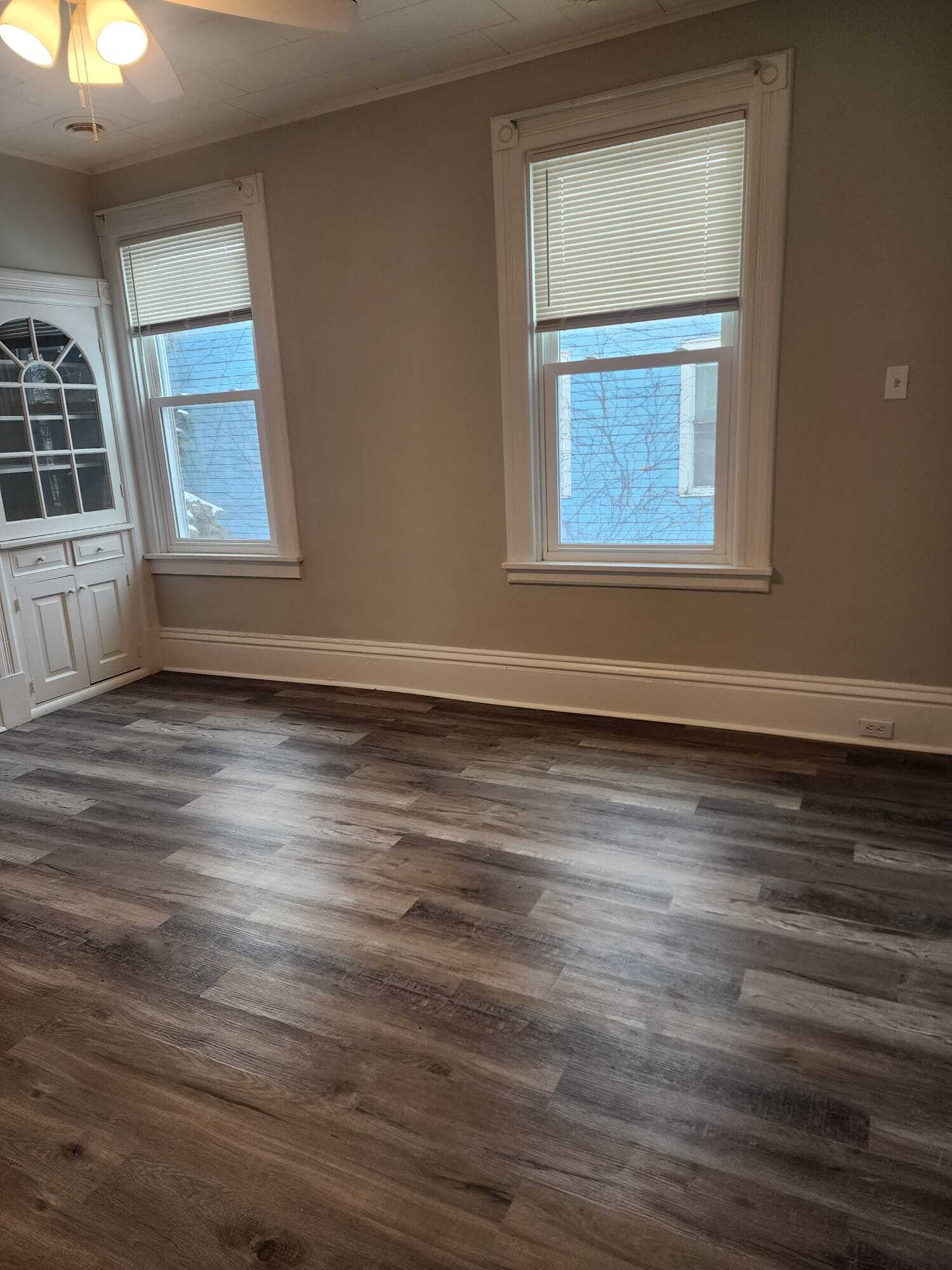 Building Photo - 235 5th Ave