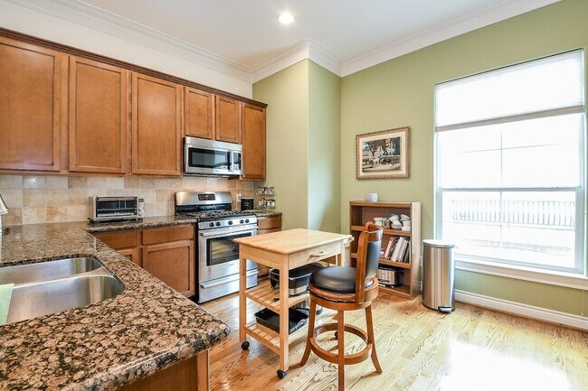 Building Photo - 191 N Timber Ridge Ct