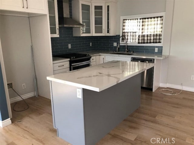 Building Photo - 1866 N Ave 56